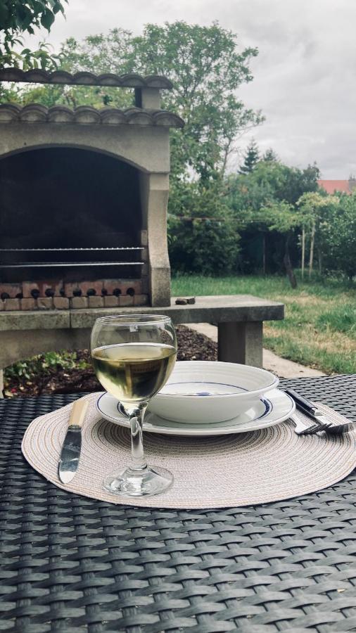 Nice House, Garden And Bbq 3Km From The Beach / Jolie Maison, Jardin Et Bbq A 3 Km De La Plage Coudekerque-Branche Buitenkant foto